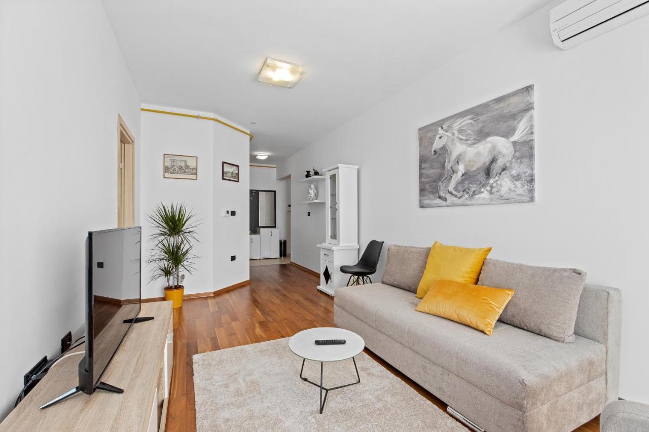 Feniks Fazana Apartman 외부 사진